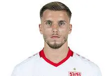 Ermedin Demirović: Striker Balkan yang Gak Ribet Tapi Bikin Repot